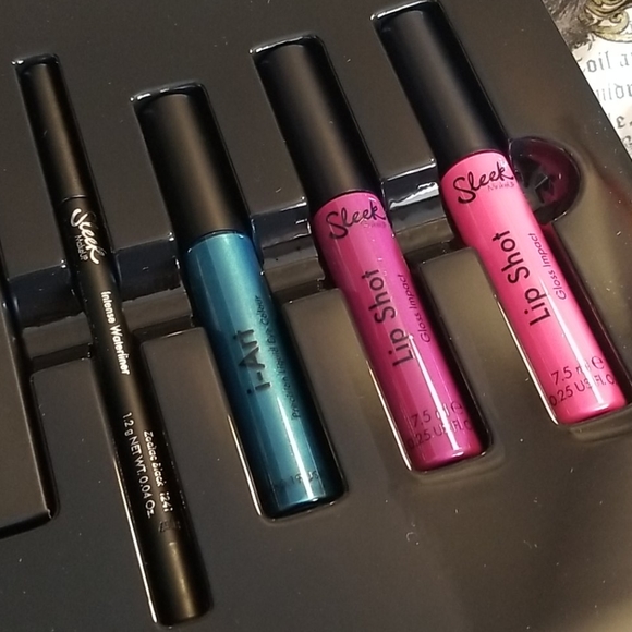 Sleek x Miss Fame makeup kit - Picture 6 of 8